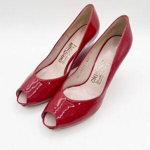 Salvatore Ferragamo Red Open Peep Toe Pumps Fancy Cute Fancy mChic Sz 7 Stained